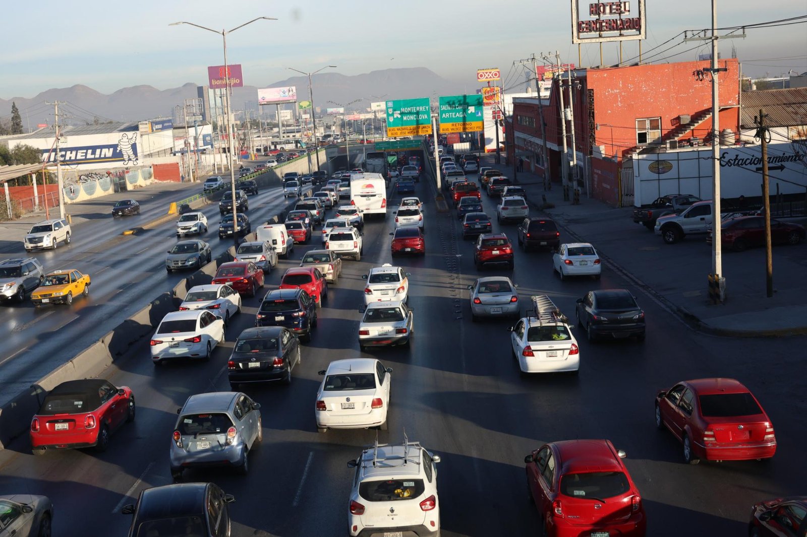 Continúa Ayuntamiento de Saltillo reforzando la movilidad con operativo piloto en el LEA