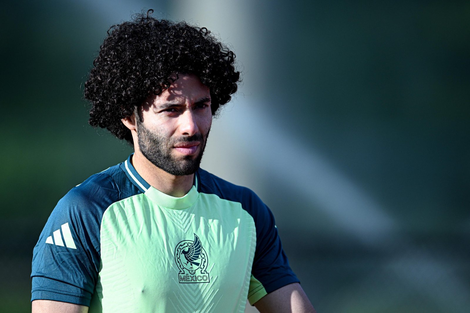 César Huerta queda fuera de la Selección Mexicana por sobrecarga muscular