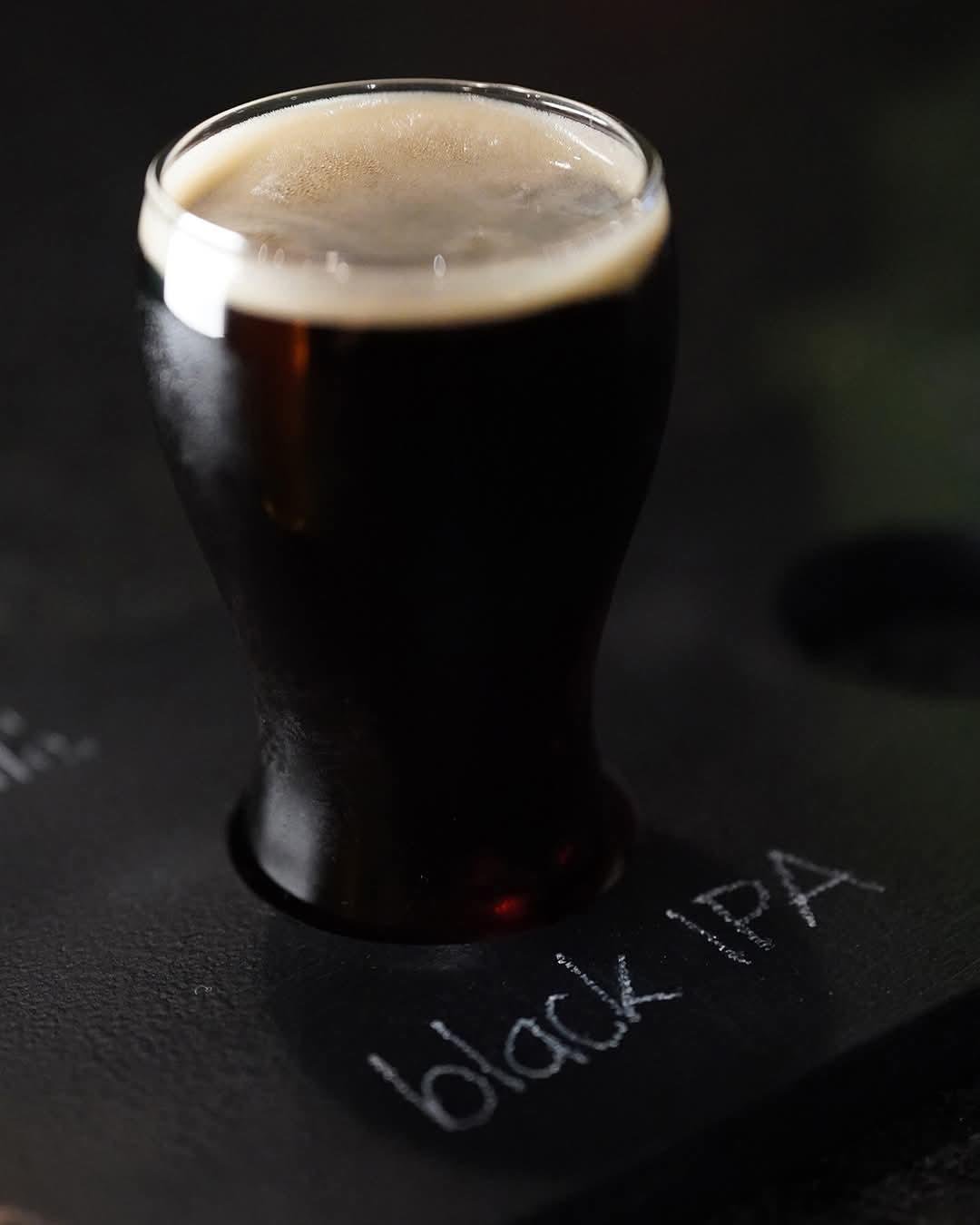 ¡No tiene madre! Huérfana, orgullo saltillense