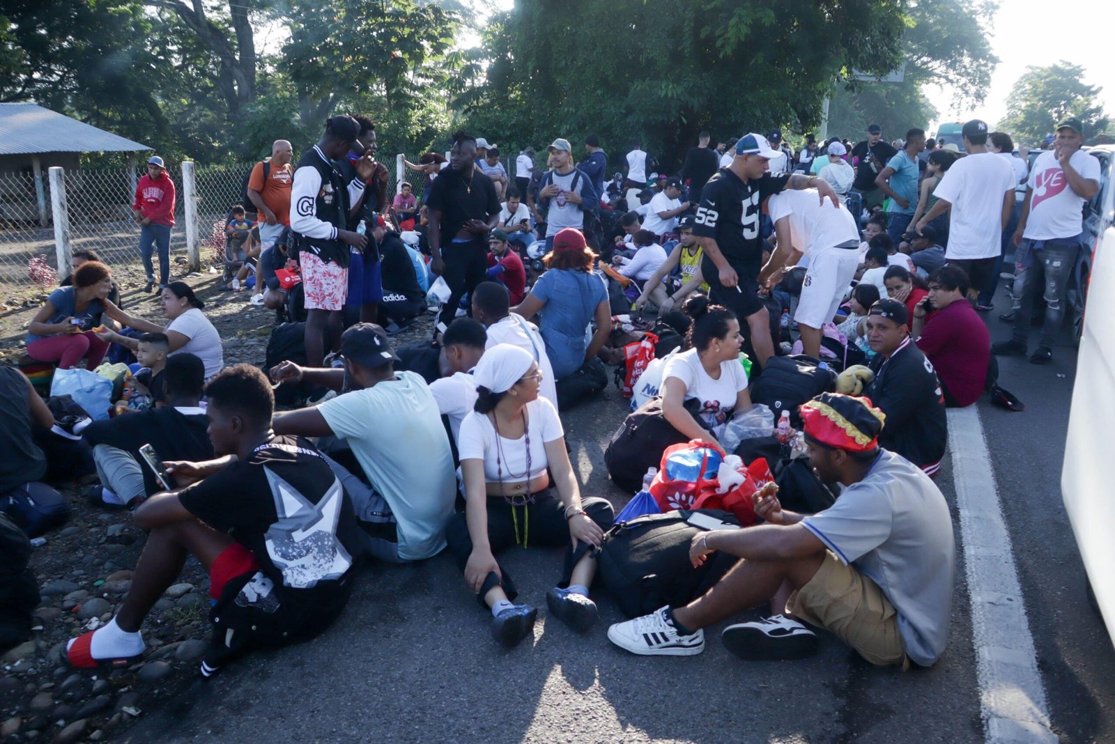 Avanza caravana migrantes por el sur de México; se dirigen a CDMX