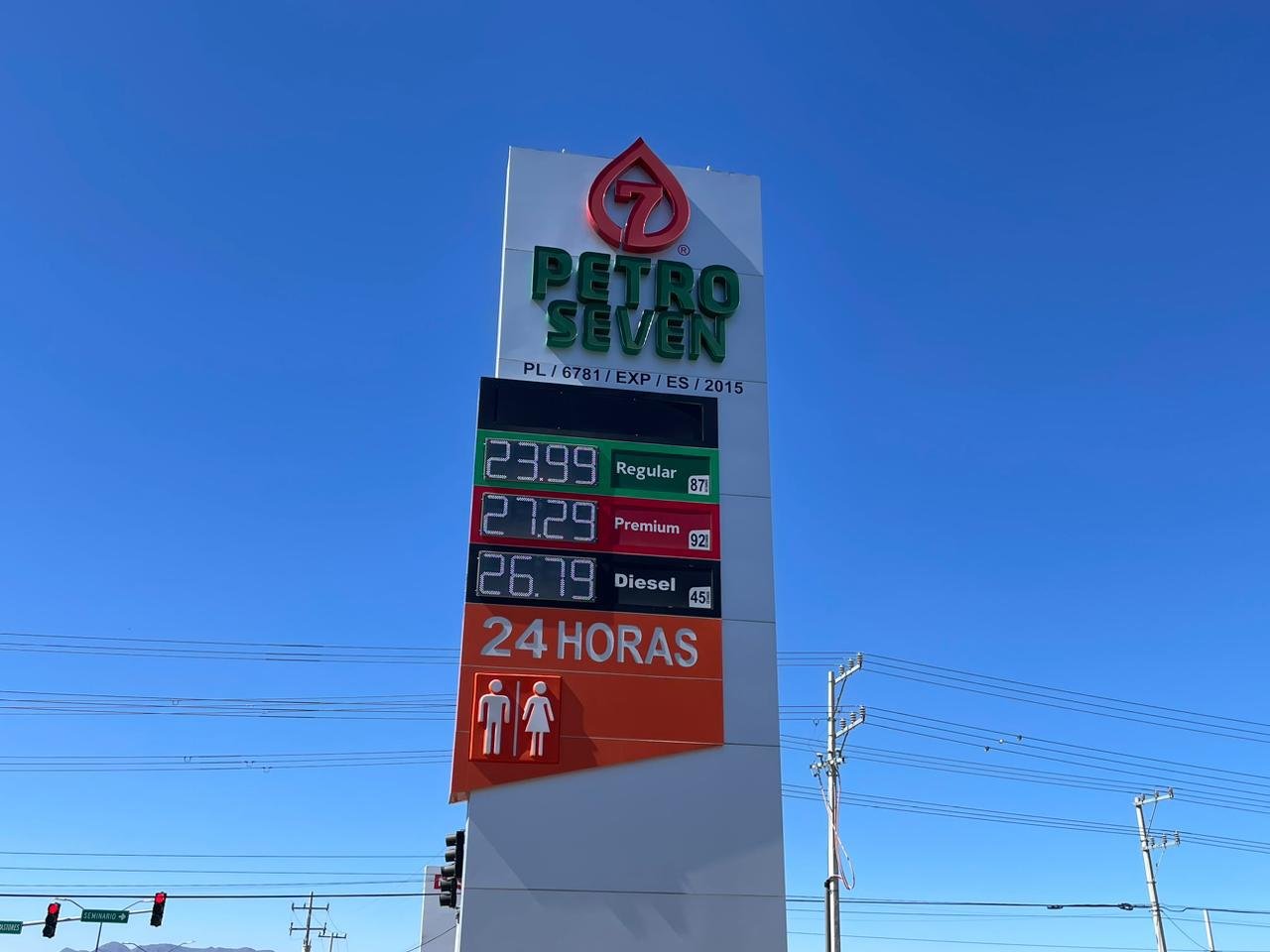 ¿Saltillo tiene la gasolina más cara del país? Tras exhibida de Profeco, gasolineras se ajustan a $24 el litro