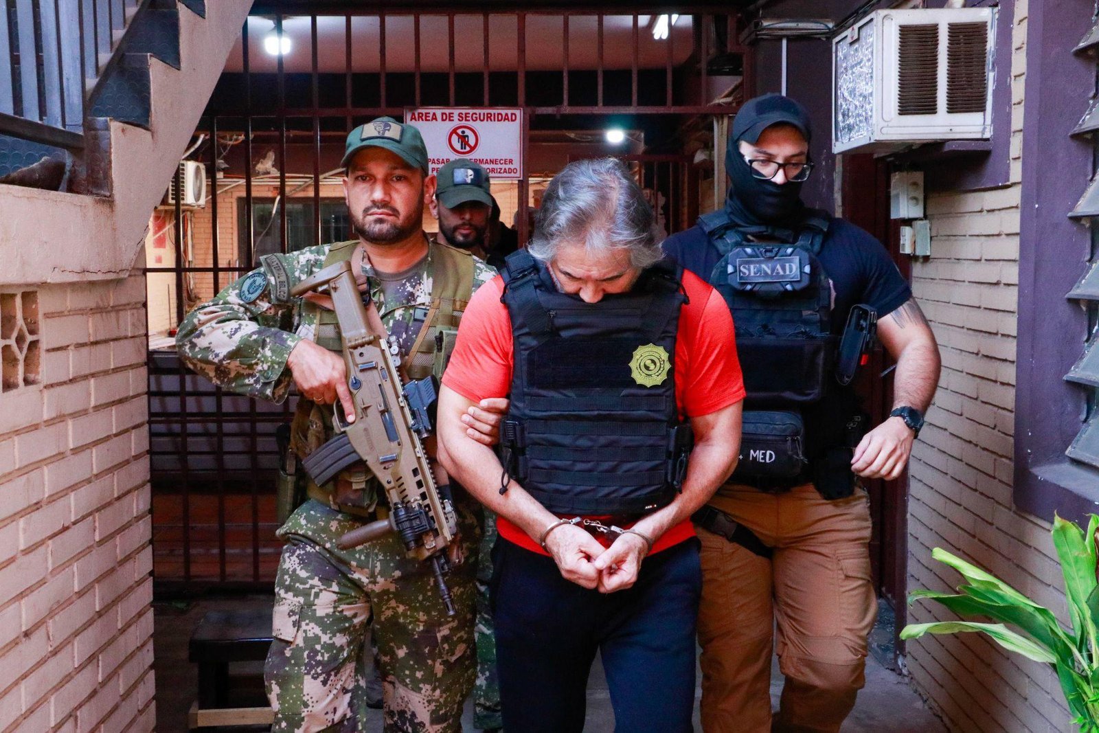 Jueza federal niega amparo a Bermúdez Requena por delitos graves y mantiene prisión preventiva
