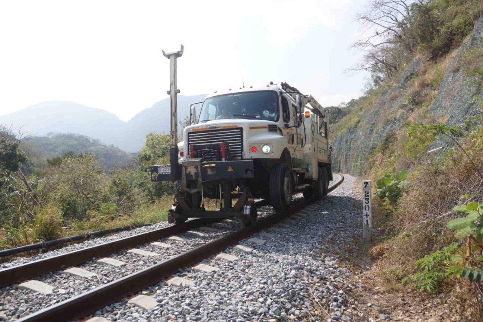 Sin seguridad privada en estaciones, inicia Tren Interoceánico el 2026