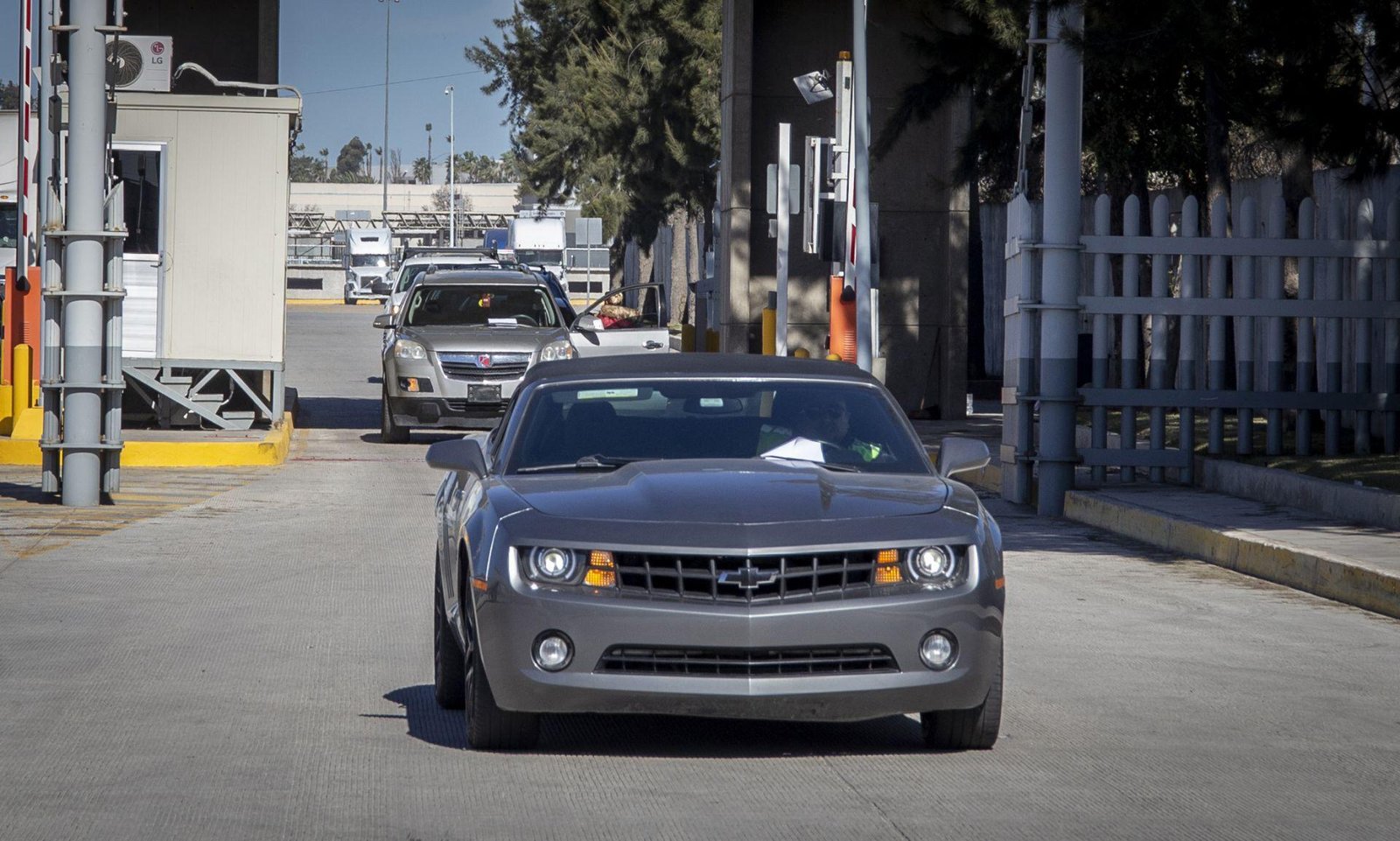 Coahuila: ‘Regularización de autos chocolate no se cancela, solo se ajusta’