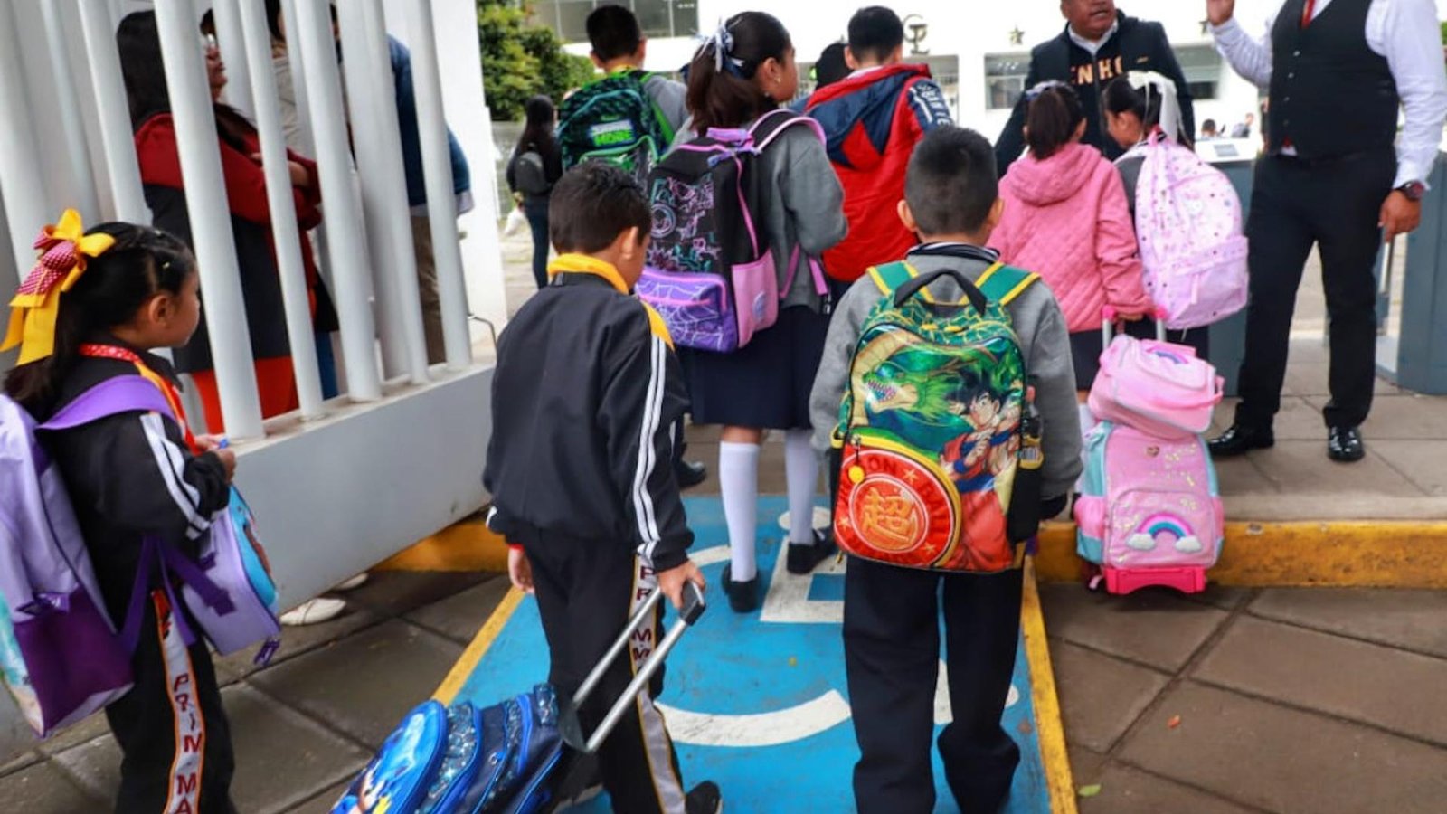 Mejora el clima y regresan las clases presenciales en todo Coahuila este miércoles